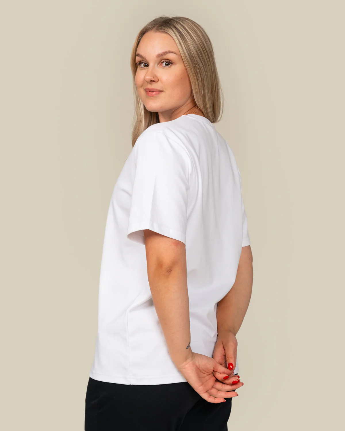 Ajaton T-Paita, Valkoinen - Image 5
