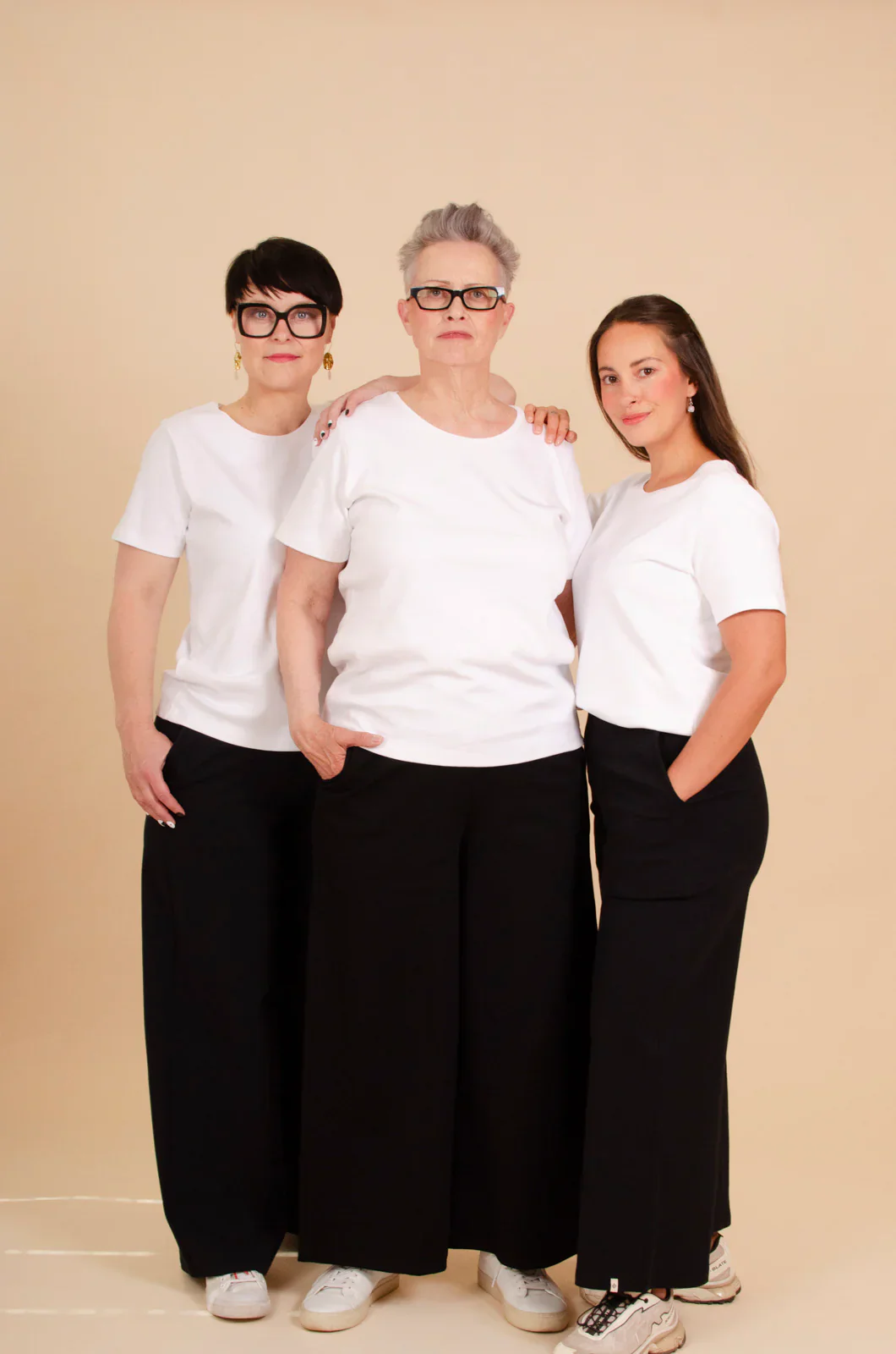 The T-shirt, White - Image 5