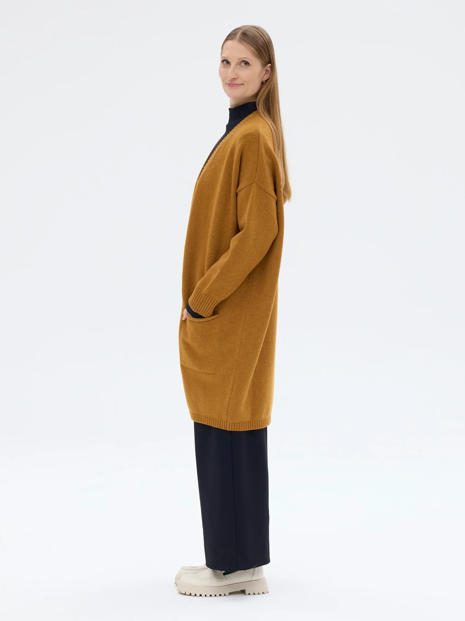 Monika Villaneuletakki, Kurkuma - Image 4