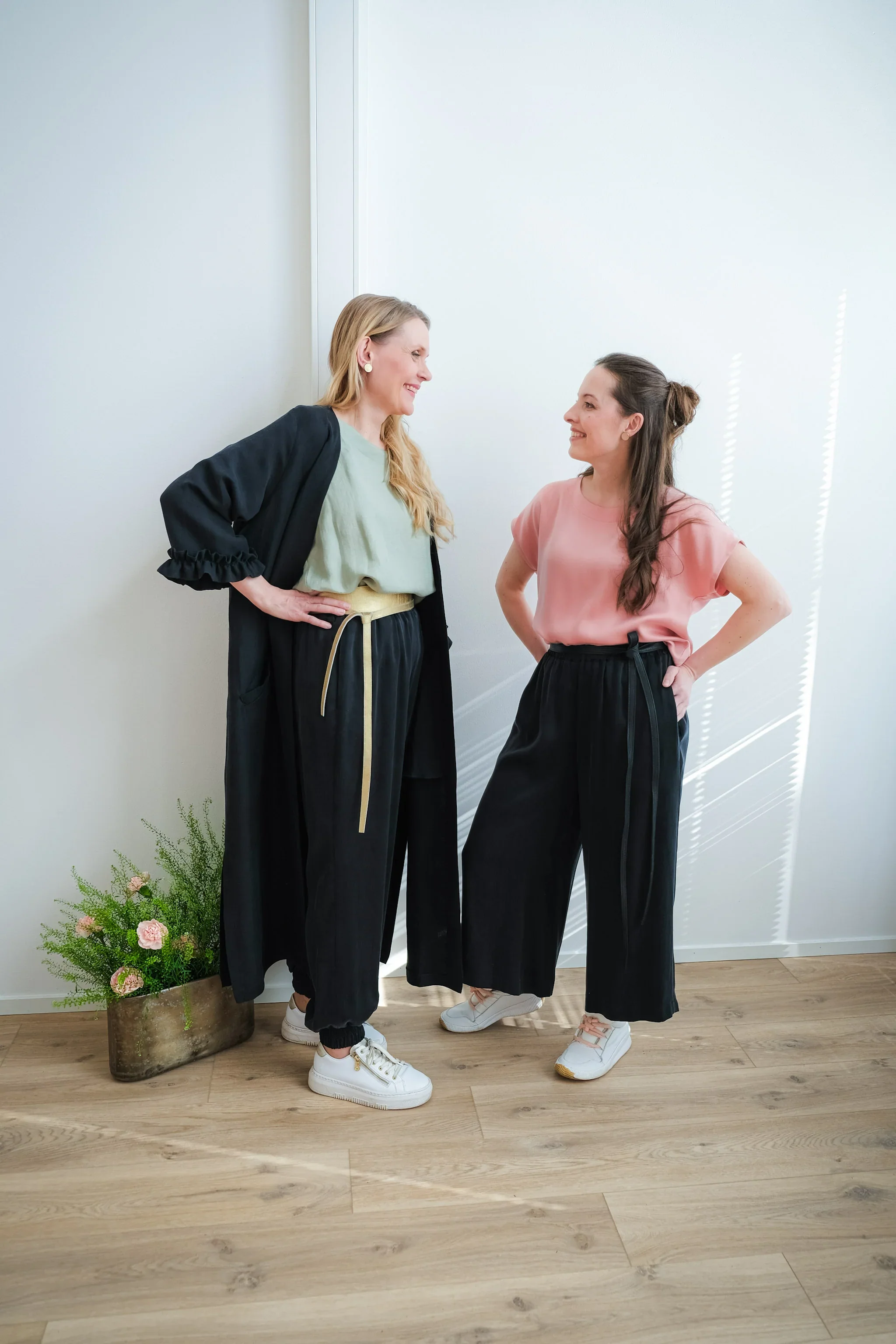Säde Culottes, Musta - Image 3