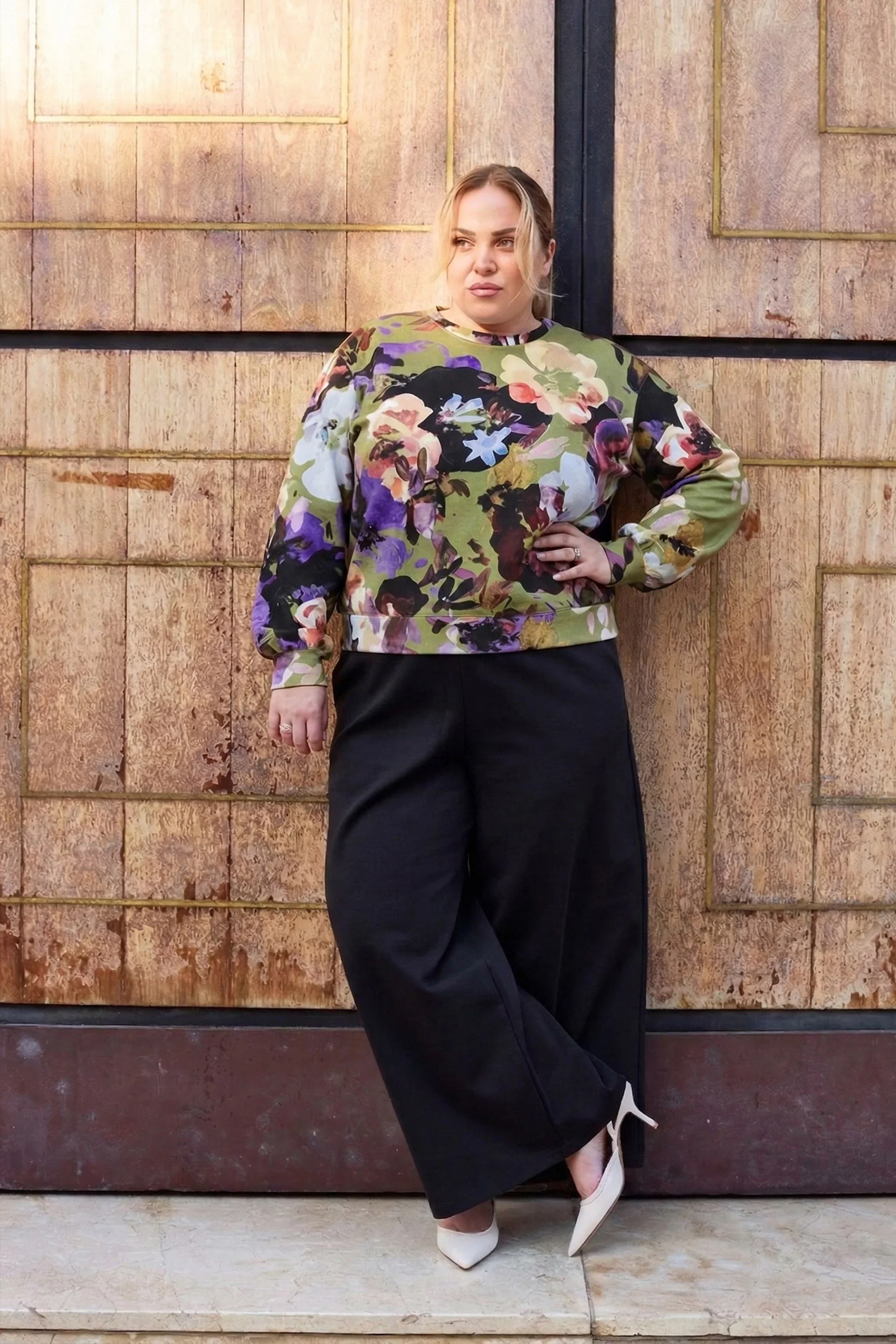 Sweatshirt, Olive Anemone - Image 6